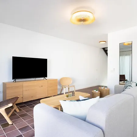 Marvelous With Private Pool *